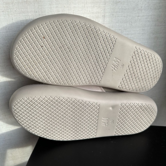 Light Stone Velcro Strap Slides - Picture 5 of 8